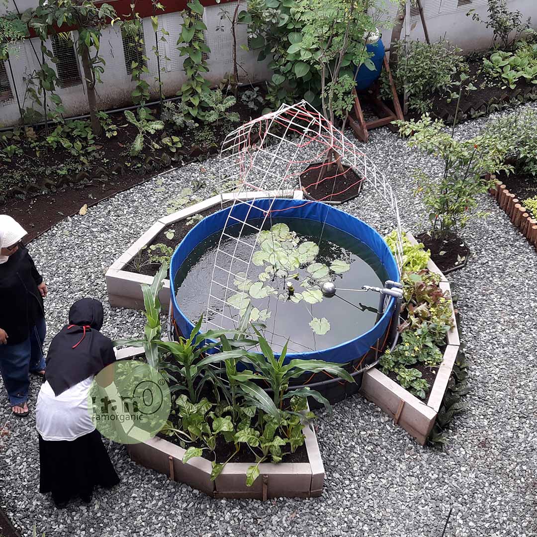spacious garden